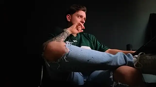 FelixStarkk's Live XXX Chat