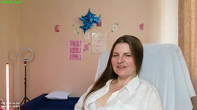 Živý XXX chat Mirabelle_Velvet