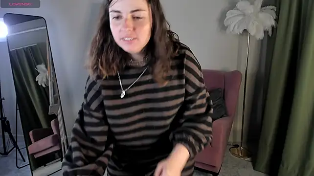 צ'אט XXX בשידור חי של MartaEdams