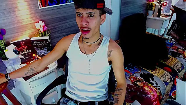Skinny_cute_Alyer's Live XXX Chat