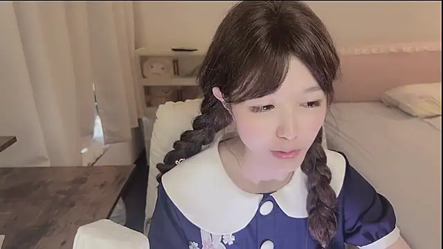 LL-66's Live XXX Chat