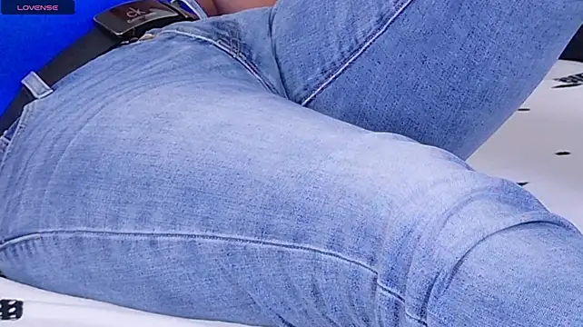 XXX chat uživo modela Jimmy_Doss