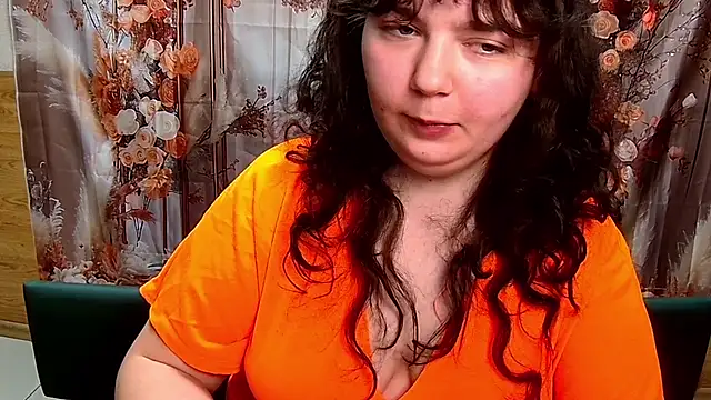 NeonilaLisova 现场XXX聊天