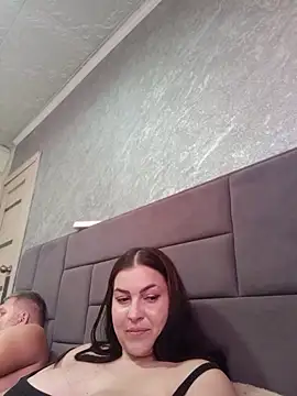 Chat +18 de Greta_Tamar ao vivo