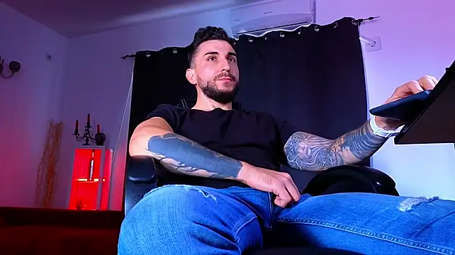 MightyAaron66 Obrolan Langsung XXX