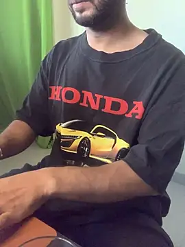 SaltyYoungDaddy 现场XXX聊天