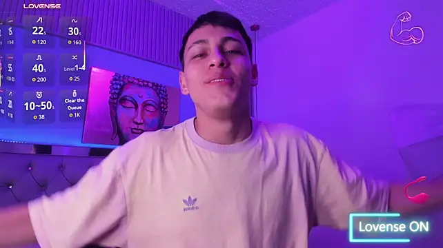 Онлайн чат XXX Ethanx18_