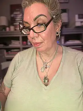 Chat XXX en directo de dieseldame1313