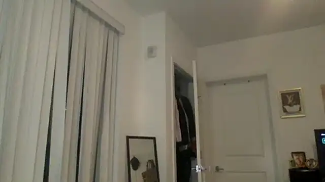 TheSkyeRae Chat XXX in diretta