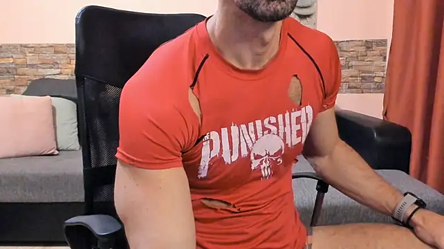 Онлайн чат XXX HotHunkTrainer
