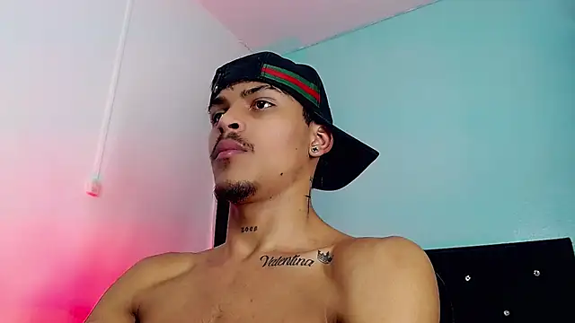 Chatroom XXX en direct de Angel_foxc13