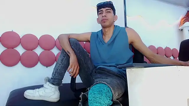 Drake_Jack লাইভ XXX চ্যাট