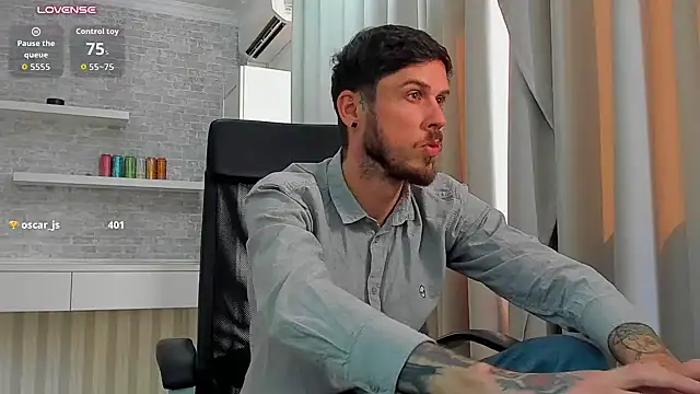 JonahShaw – Naživo XXX chat