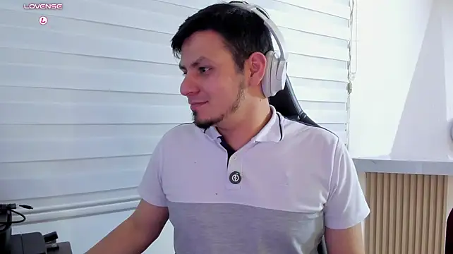 Chat XXX en directo de Rick_Adams
