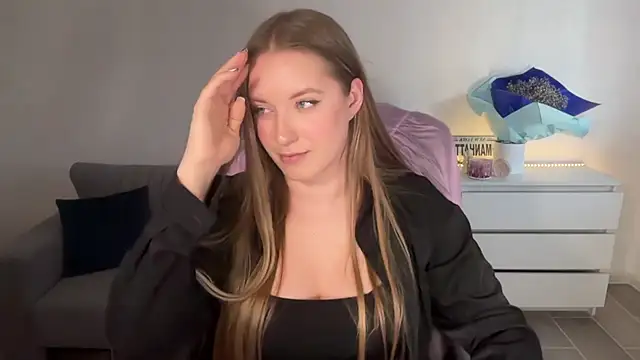 XXX chat uživo modela EvaMaddison