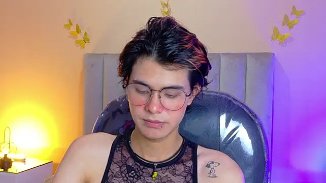 Chat XXX Live Derek_Sinn