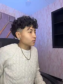 ian_mathias_ Chat XXX in diretta