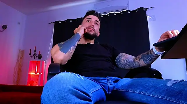 دردشة MightyAaron66 الجنسية المباشرة