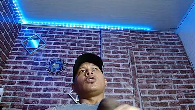 دردشة jordan_bigcock_ الجنسية المباشرة