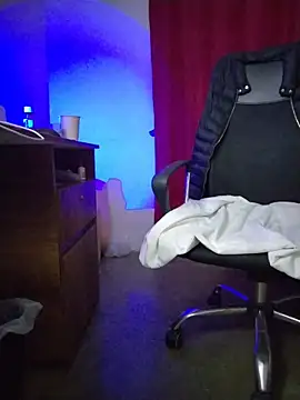 Chatroom XXX en direct de BadboyX333