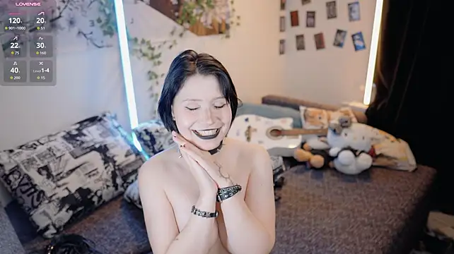 Nickari Chat XXX live