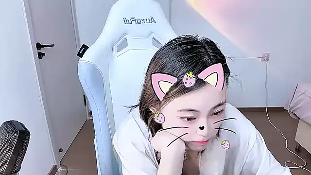 -xi-xi 现场XXX聊天