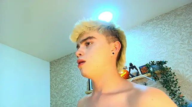 Ian_Stone XXX чат на живо