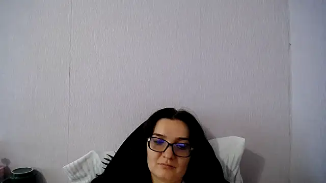 Shiny_gine's Live XXX Chat