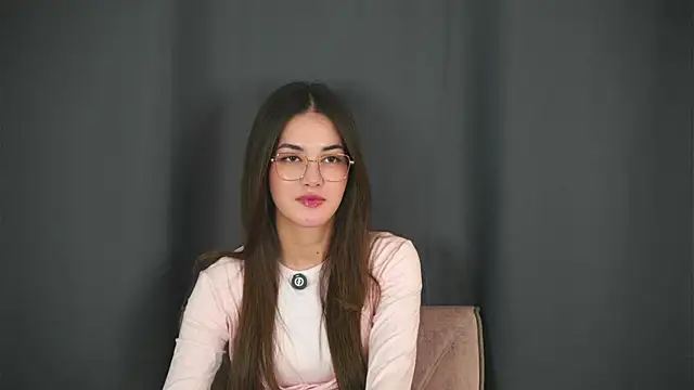 צ'אט XXX בשידור חי של TienRebert