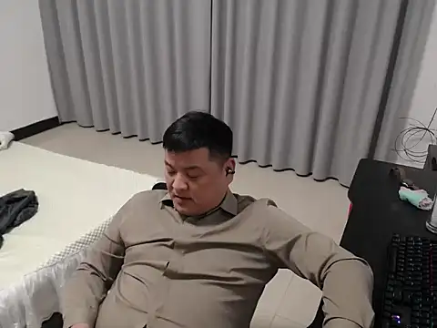 zhang1118's Live XXX Chat