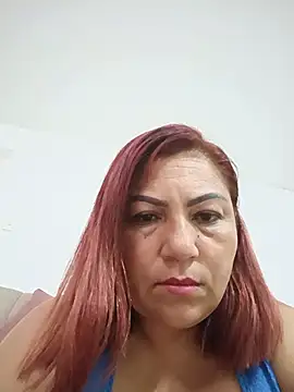 צ'אט XXX בשידור חי של Agata_Traviesa