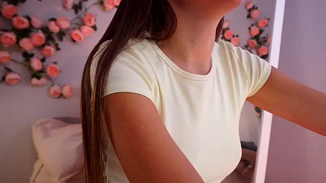 YayMaya Live XXX-chat