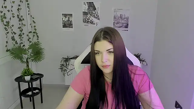 TinsleyPeach Chat XXX in diretta