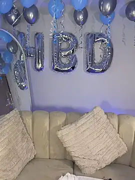MadelineFox Live XXX Chat