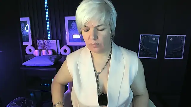 CarmenSoft's Live XXX Chat