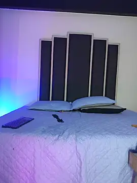 Czat XXX na żywo – Danteluxx_