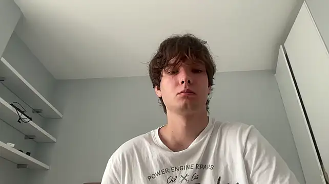 tomasdickpick: онлайн-секс-чат