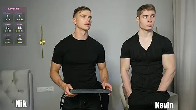 แชท XXX สดของ Nik_Sharp