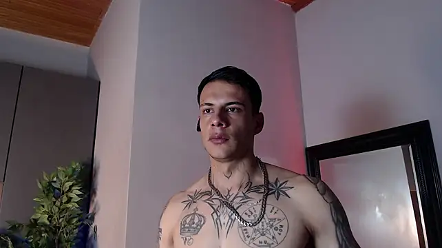 Dustin_Sonne: онлайн-секс-чат