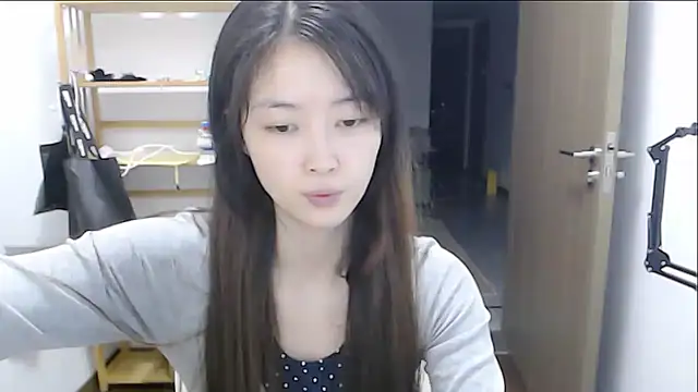 Mimi-cnbaby's Live XXX Chat