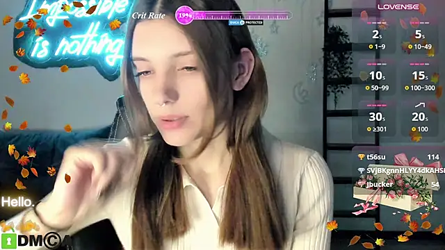 צ'אט XXX בשידור חי של CherryBloom777