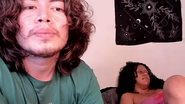 Show de hothoneychile na webcam