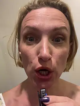 UmaTruewoman's Live XXX Chat