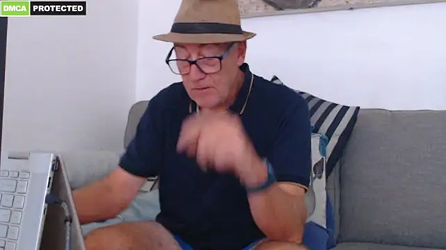 Chatroom XXX en direct de bluedae1