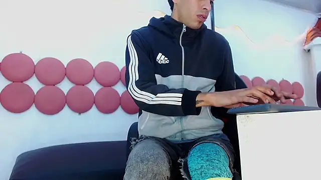 Drake_Jack – Naživo XXX chat