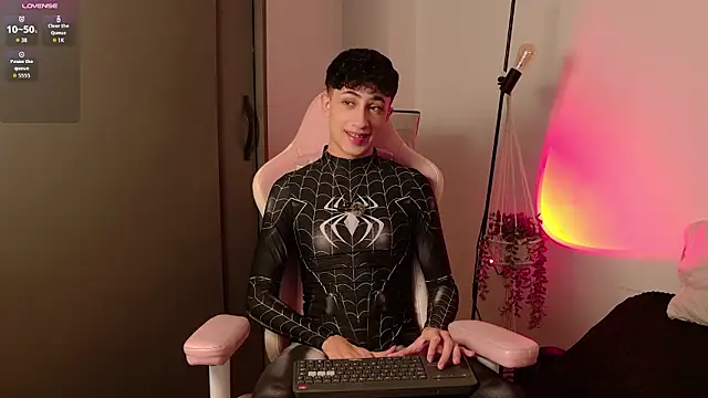 AnthonnyX5 XXX чат на живо