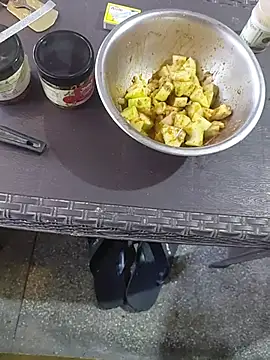 DillikibilliのライブXXXチャット