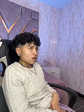 XXX chat uživo modela ian_mathias_