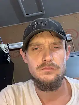 Midwestalpha Chat XXX in diretta