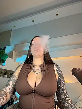 Tattitude_ – Live XXX-chat